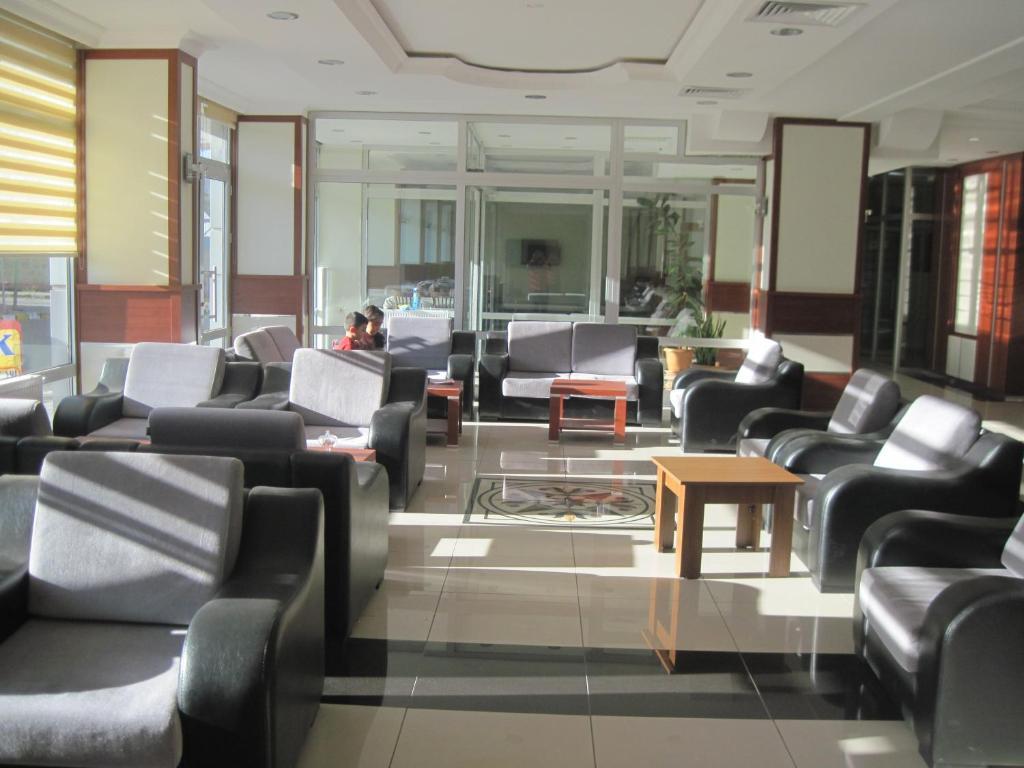 Kafkas Ari Hotel Ardahan Bagian luar foto